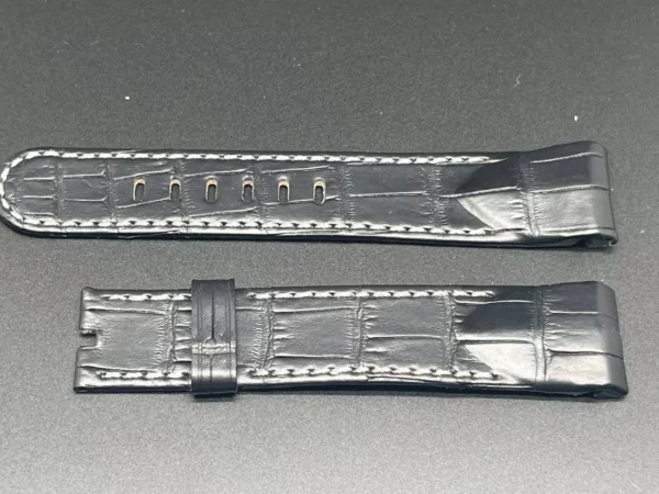 Bracelet Corum Noir Surpiqure Gris pour ADC44 L allig noir/gris ref 0480/00611.