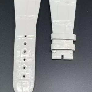 Bracelet Corum Ti Bridge alligator blanc brillant 26x18mm/Corum Ti Bridge shiny